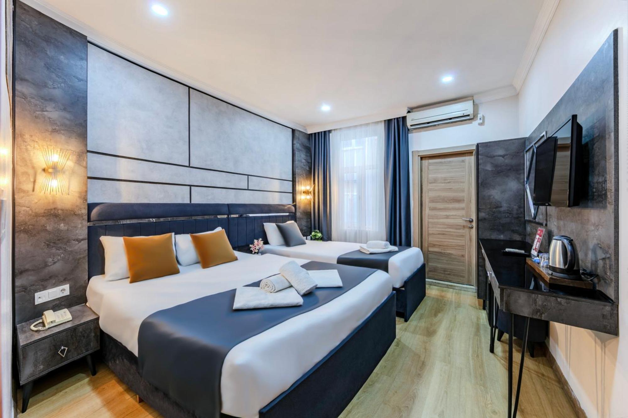 La Pazza Otel 3*