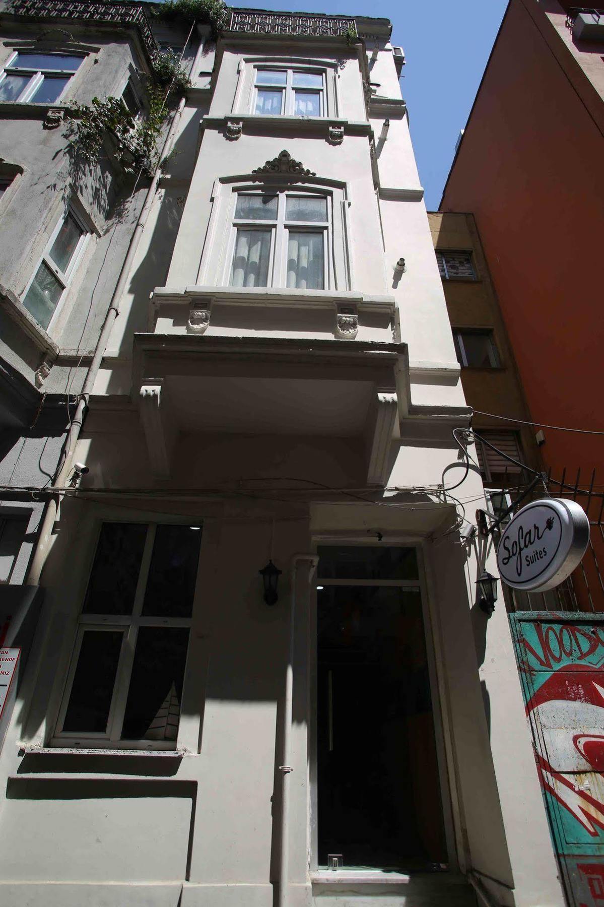 La Pazza Otel