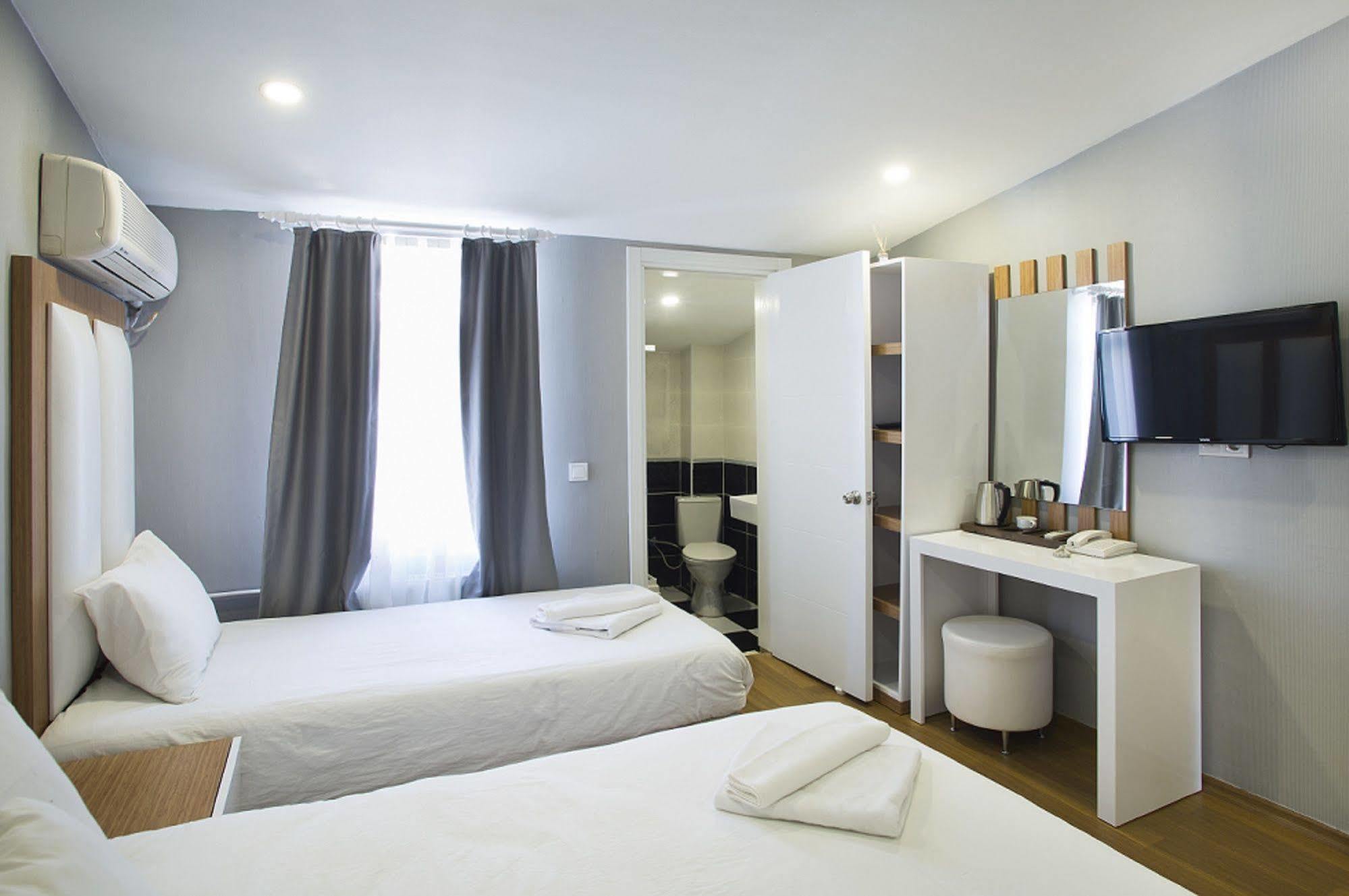 Otel La Pazza